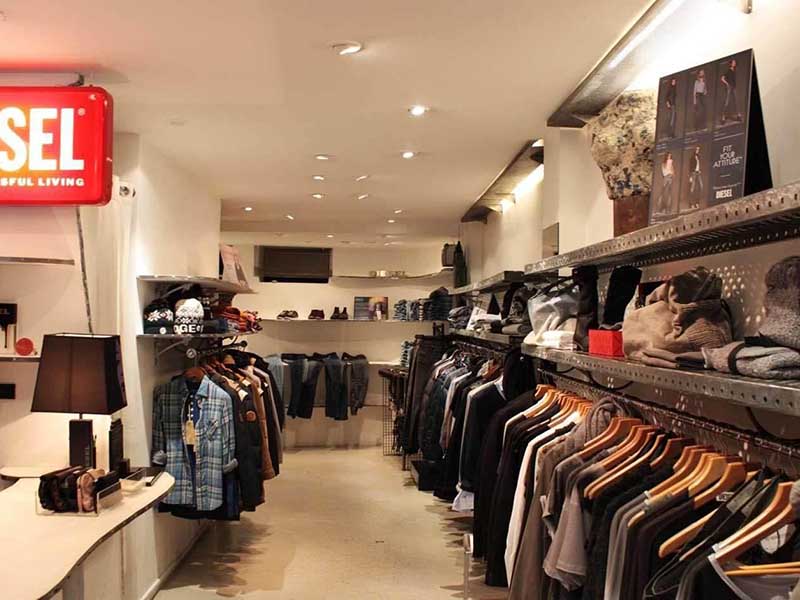 精品童裝店裝修應(yīng)該滿足哪些條件，才能生意好